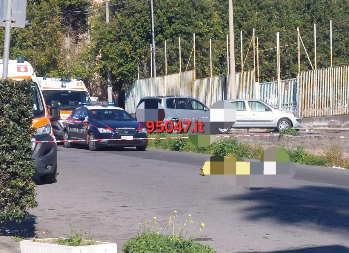 PATERNÒ. GIOVANE ACCOLTELLATO E UCCISO IN GIOVANNI VERGA - 