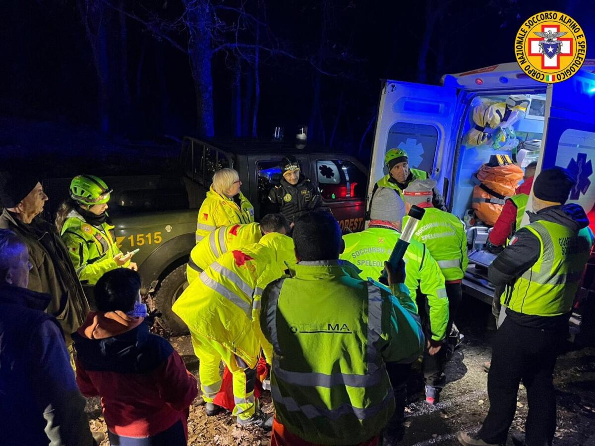 INTERVENTO CNSAS SICILIA: SOCCORSO UN ANZIANO COLTO DA MALORE TRA BRONTE E MALETTO - 