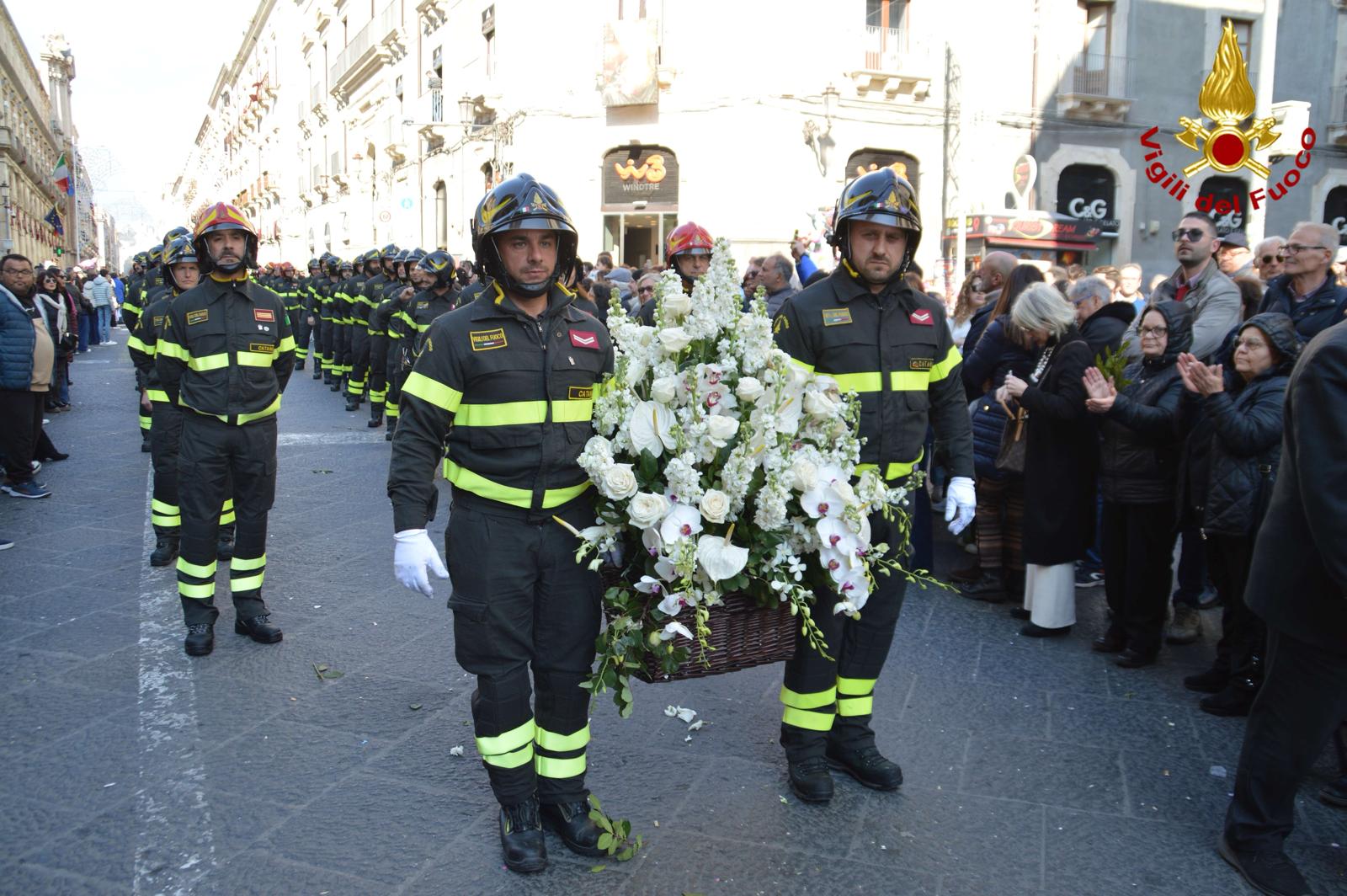 I VIGILI DEL FUOCO ALLE CELEBRAZIONI IN ONORE DI SANT'AGATA 2024