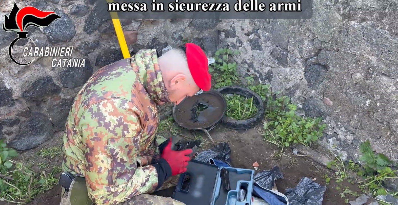 PATERNÒ. TROVATO  ARSENALE DI ARMI DA GUERRA SOTTOTERRA IN CONTRADA COSCIA DEL PONTE: «ARMI MICIDIALI»