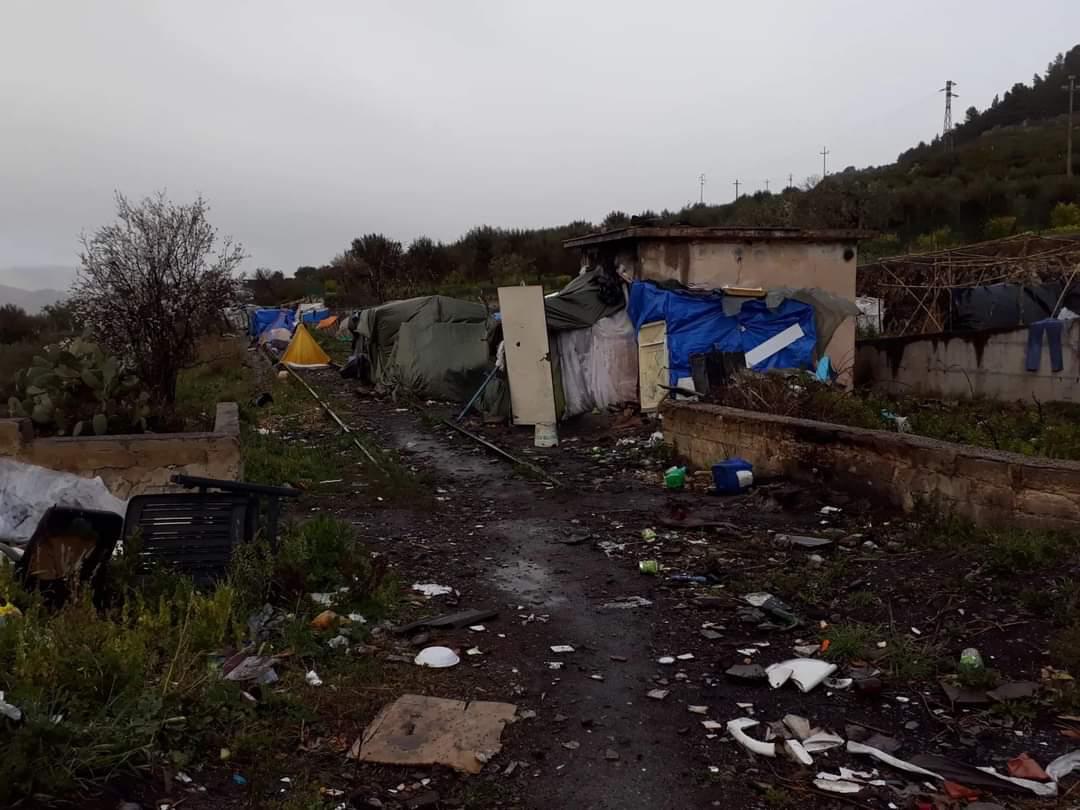 APPELLO DELL'ANPI CONTRO LO SFRUTTAMENTO E LE CONDIZIONI DISUMANE NELLA BARACCOPOLI DI CONTRADA CIAPPE BIANCHE