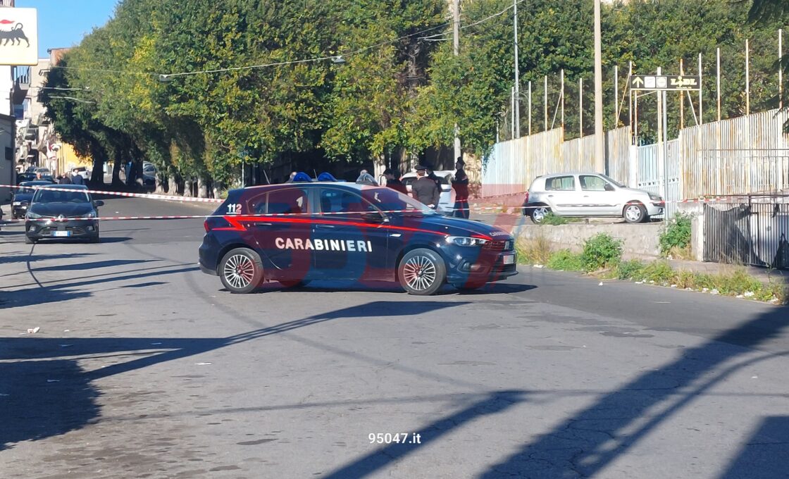 PATERNO'. COLTELLATE PER STRADA, DOPO LA LITE: UCCISO UN 27ENNE MAROCCHINO IN VIA GIOVANNI VERGA INDAGINI IN CORSO