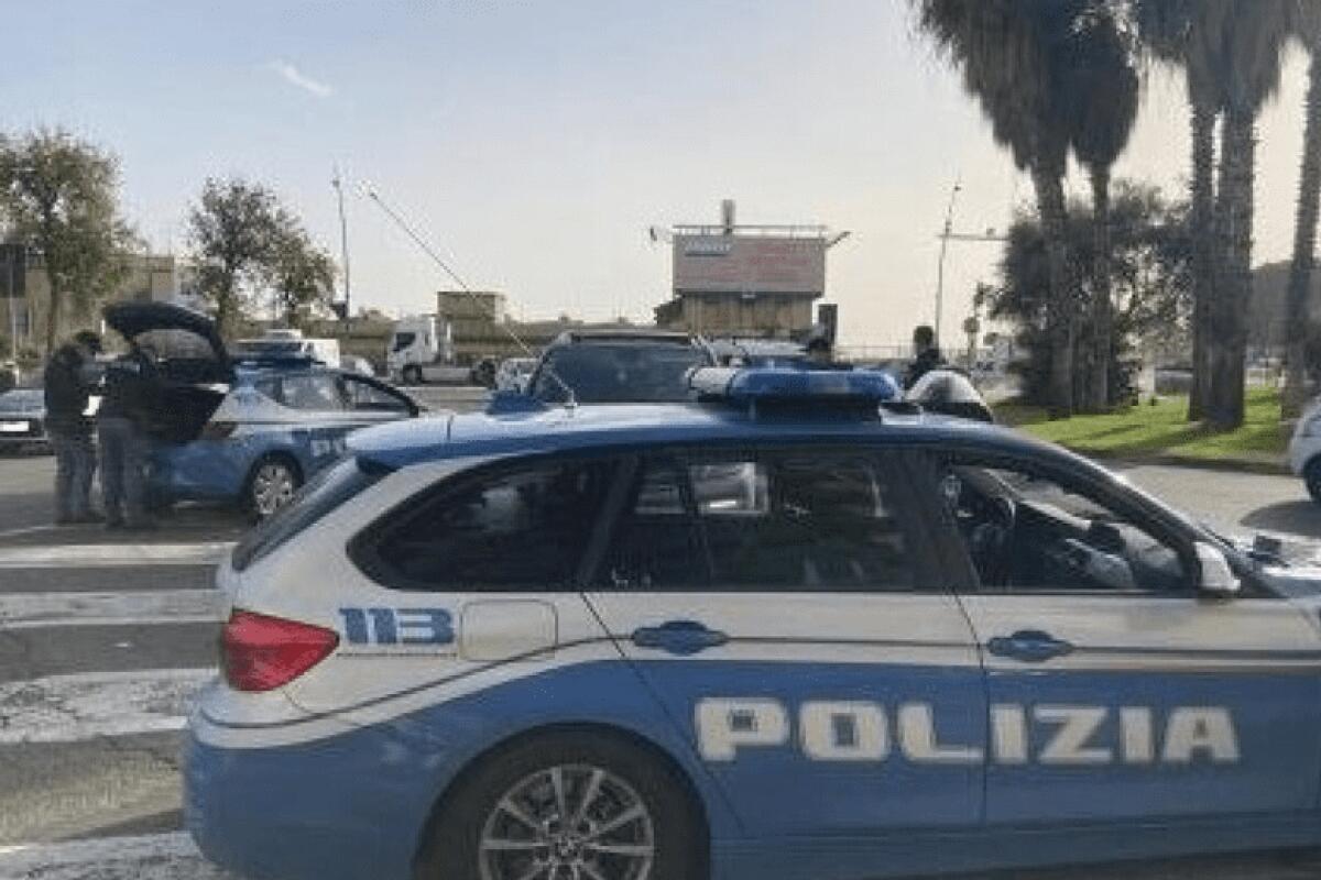 CATANIA. INFASTIDITO DAI PICCIONI, GLI SPARA CON CARABINA DAL BALCONE, DENUNCIATO 77ENNE - 