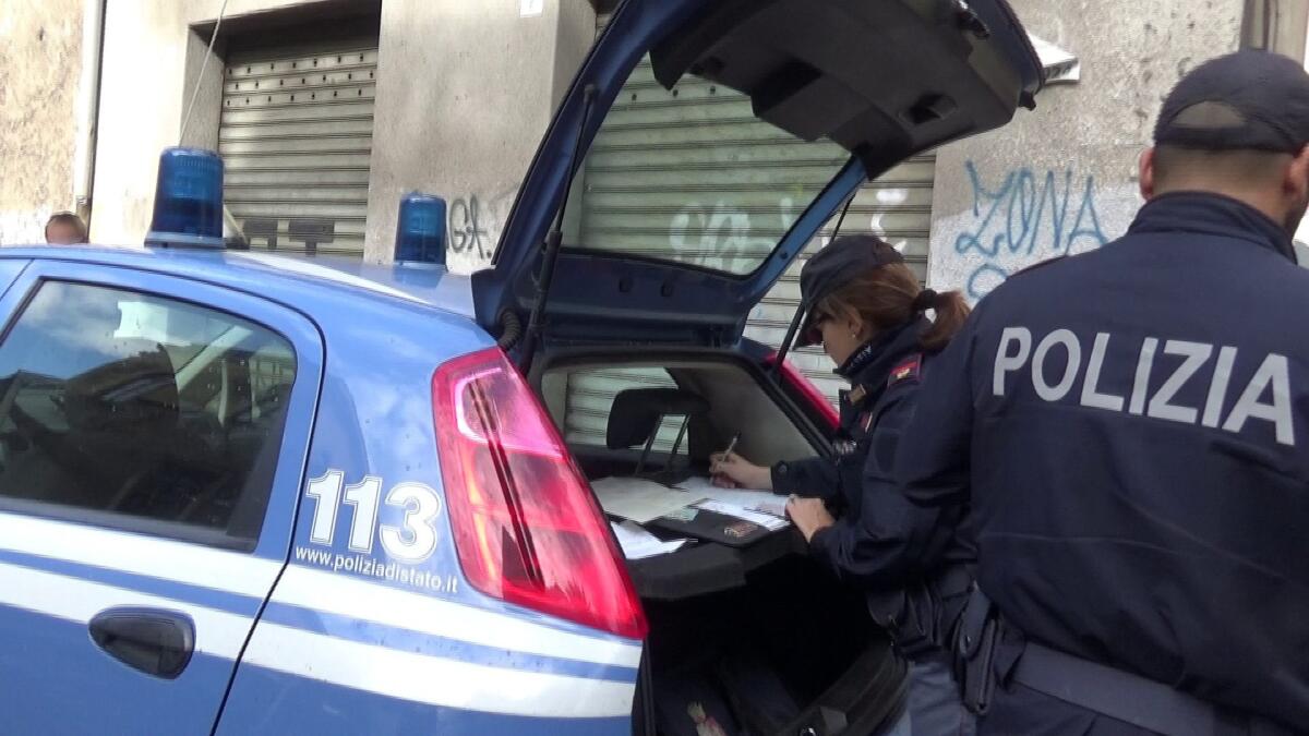 CATANIA. 29ENNE TENTA DI RUBARE SOLDI E GRATTA E VINCI IN UN BAR, ARRESTATO - 