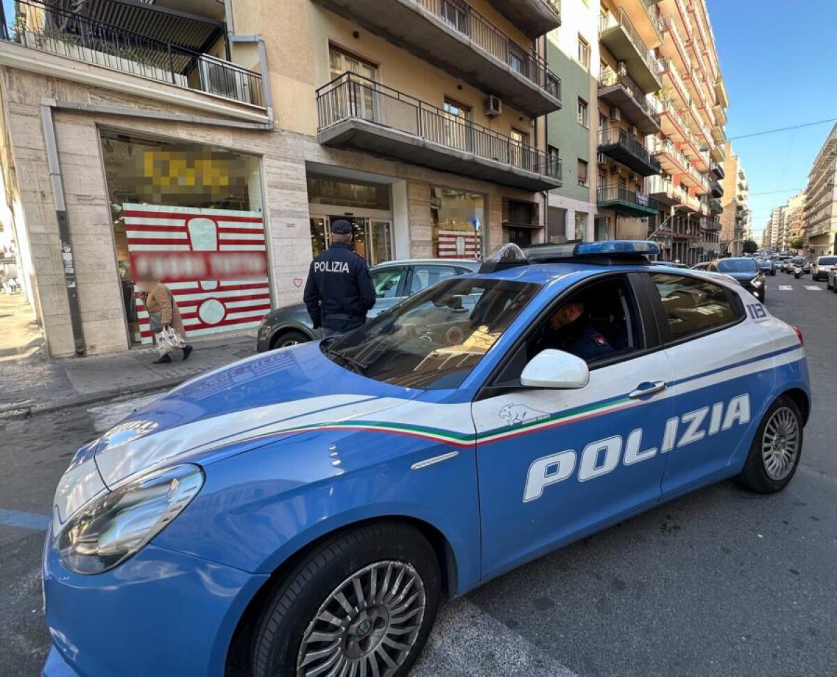 CATANIA. RUBANO 75 BARATTOLI DI DEODORANTI E 40 CONFEZIONI DI SHAMPOO, DENUNCIATE DUE DONNE - 