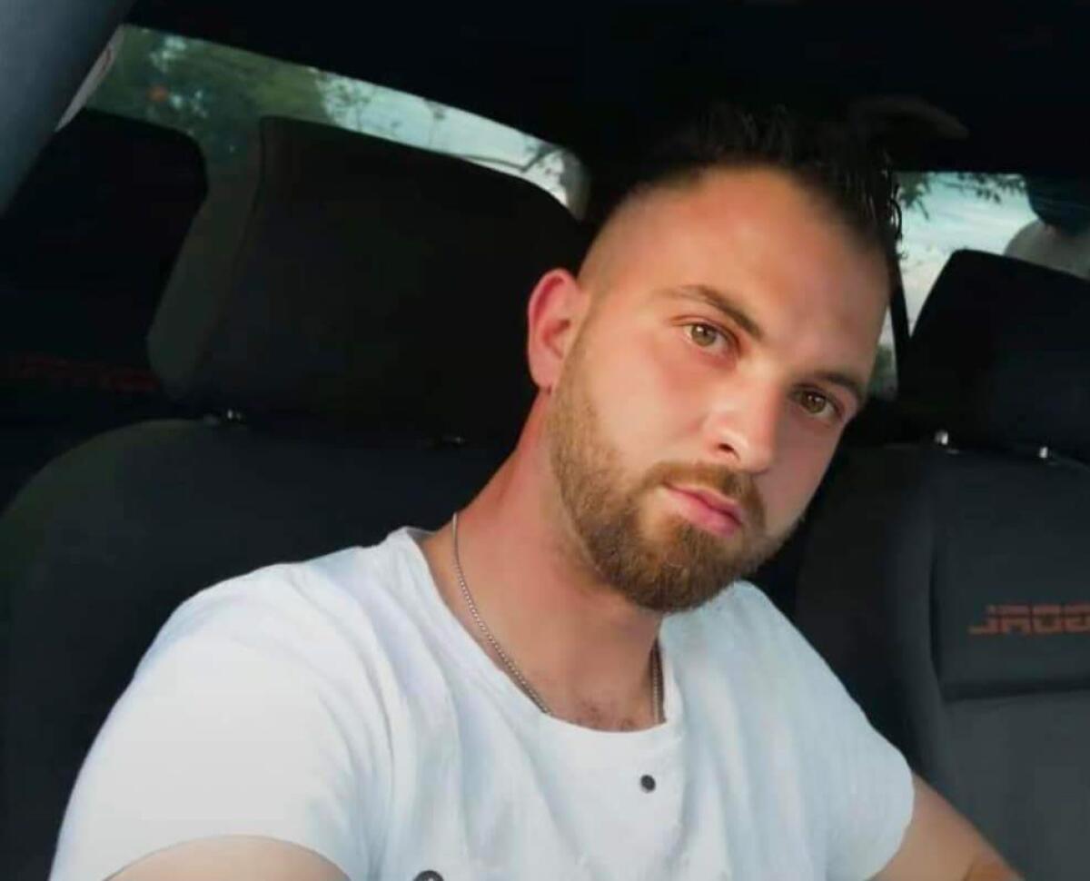 INCIDENTE MORTALE A SANTA VENERINA. AUTO CONTRO MURO, GIUSEPPE MUORE A 34 ANNI - 