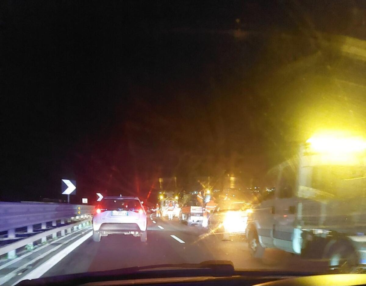 CHIUSURA DELLA SS121 IN CORRISPONDENZA DELLO SVINCOLO PATERNÒ. IL CALENDARIO - 