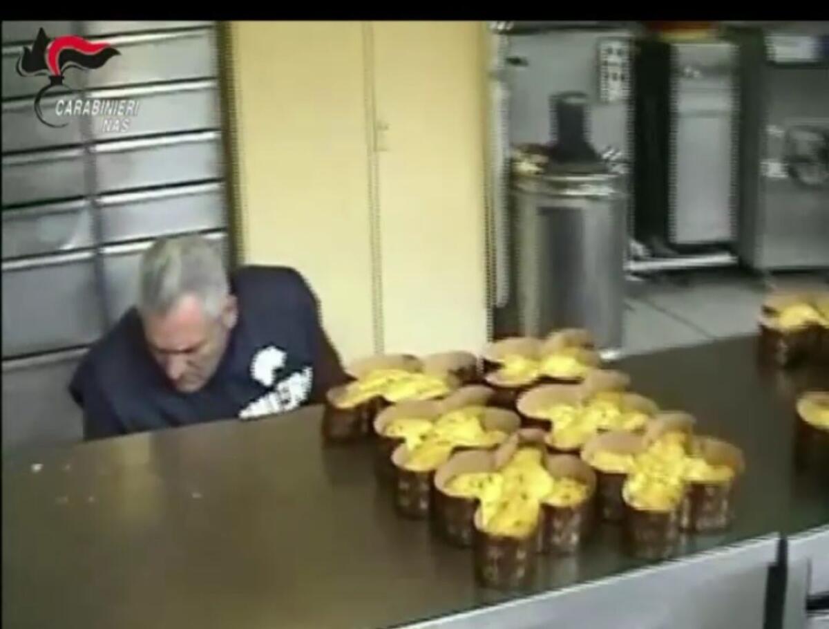 BLITZ DEI NAS: SEQUESTRATI 1.415 KG DI DOLCI IN DUE  LABORATORI ED UNA INDUSTRIA ALIMENTARE IN PROVINCIA DI CATANIA - 