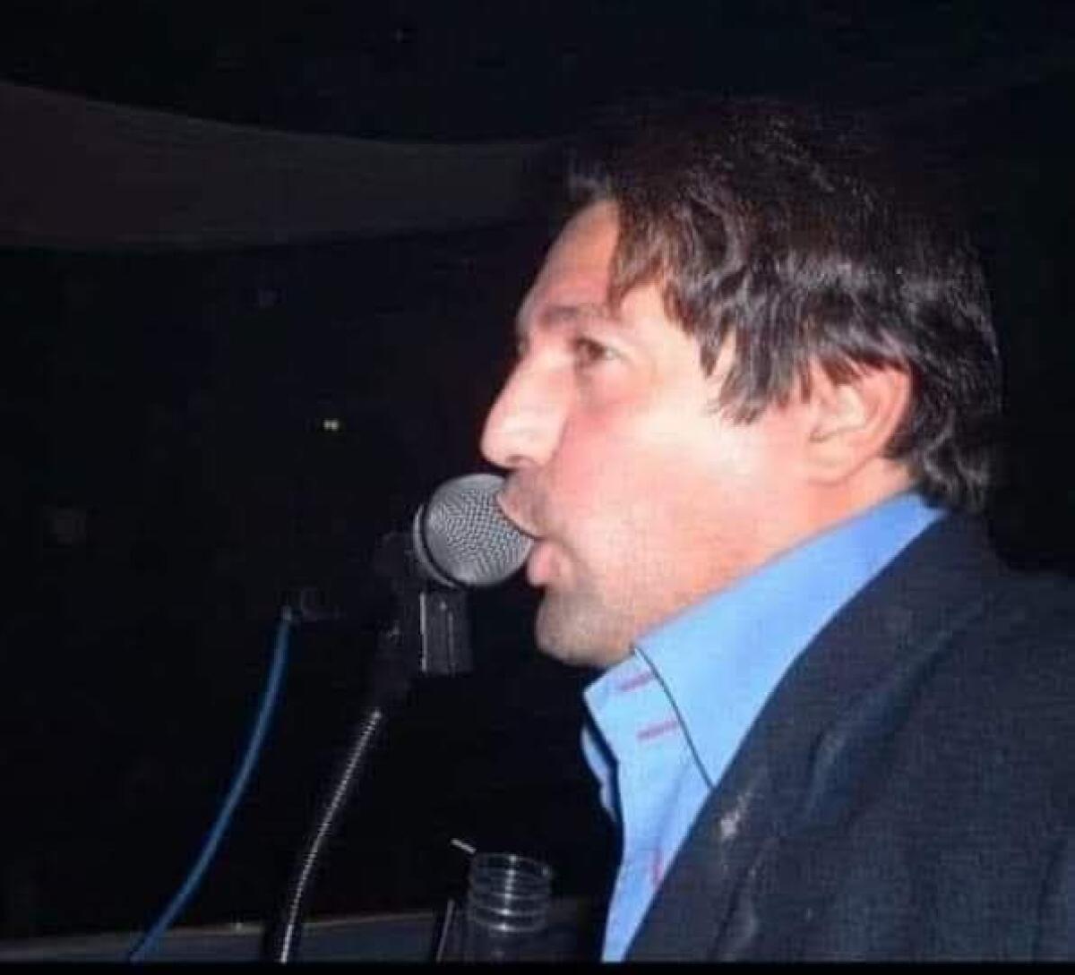 CI LASCIA GIOVANNONE, STORICO VOCALIST DEL BANACHER DI ACI CASTELLO E DEL MCINTOSH DI CATANIA - 