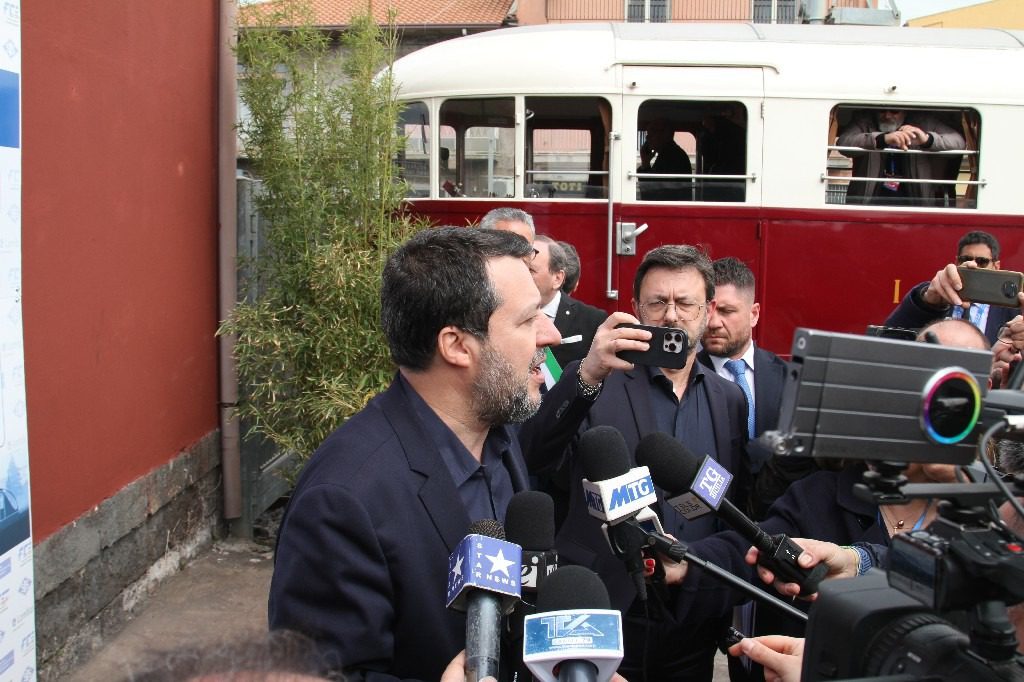 PIANO TAVOLA: CERIMONIA INIZIO LAVORI METROPOLITANA MISTERBIANCO – PATERNO’ – LE FOTO