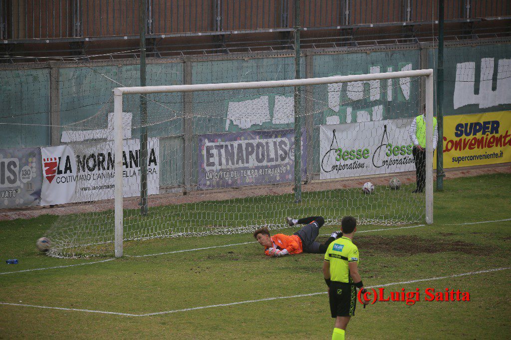PATERNO’ CALCIO: VITTORIA CONTRO IL BOCALE, ORA IL MANDURIA – LE FOTO