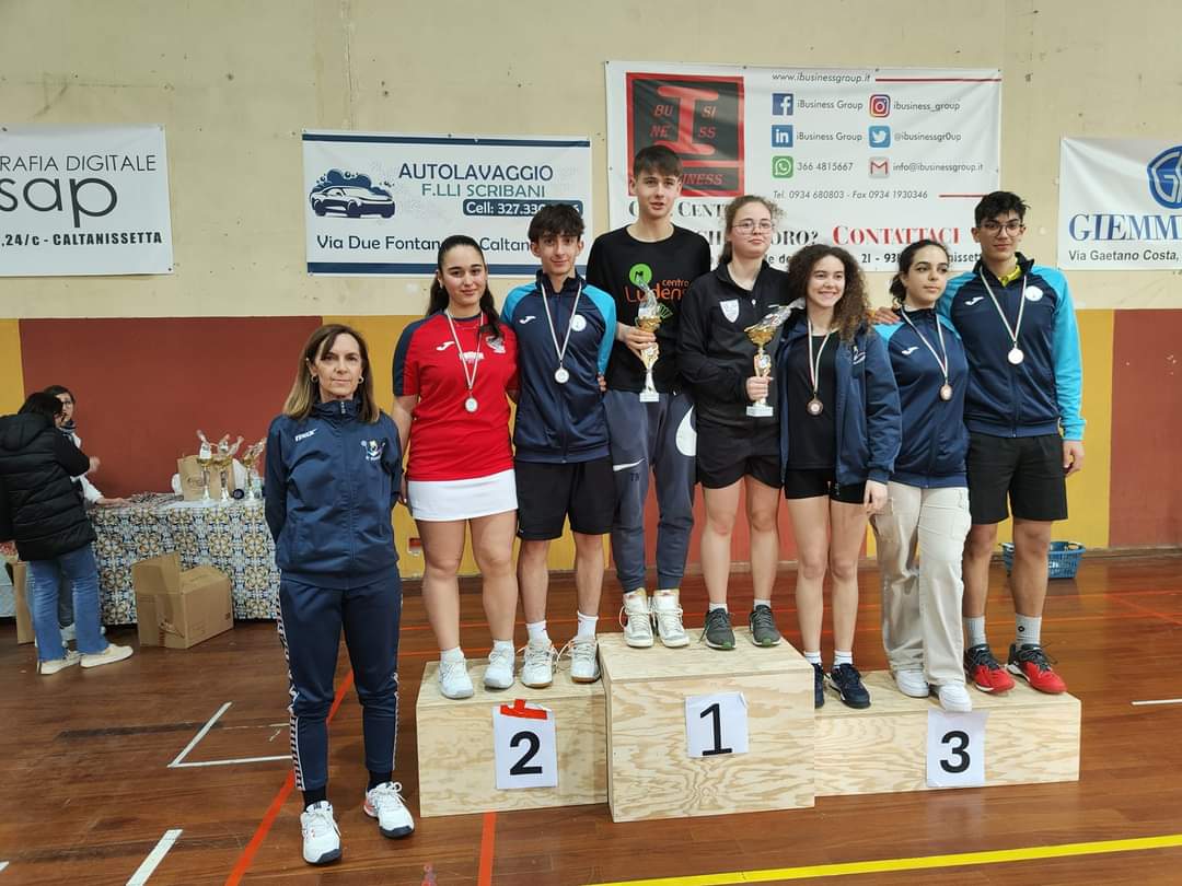 BUONI  RISULTATI PER "LE RACCHETTE PATERNÒ" AL 2° GRAN PRIX DI CALTANISSETTA