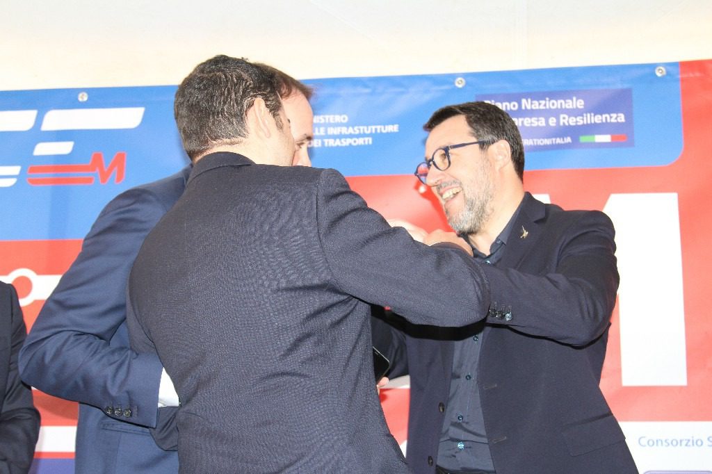 PIANO TAVOLA: CERIMONIA INIZIO LAVORI METROPOLITANA MISTERBIANCO – PATERNO’ – LE FOTO