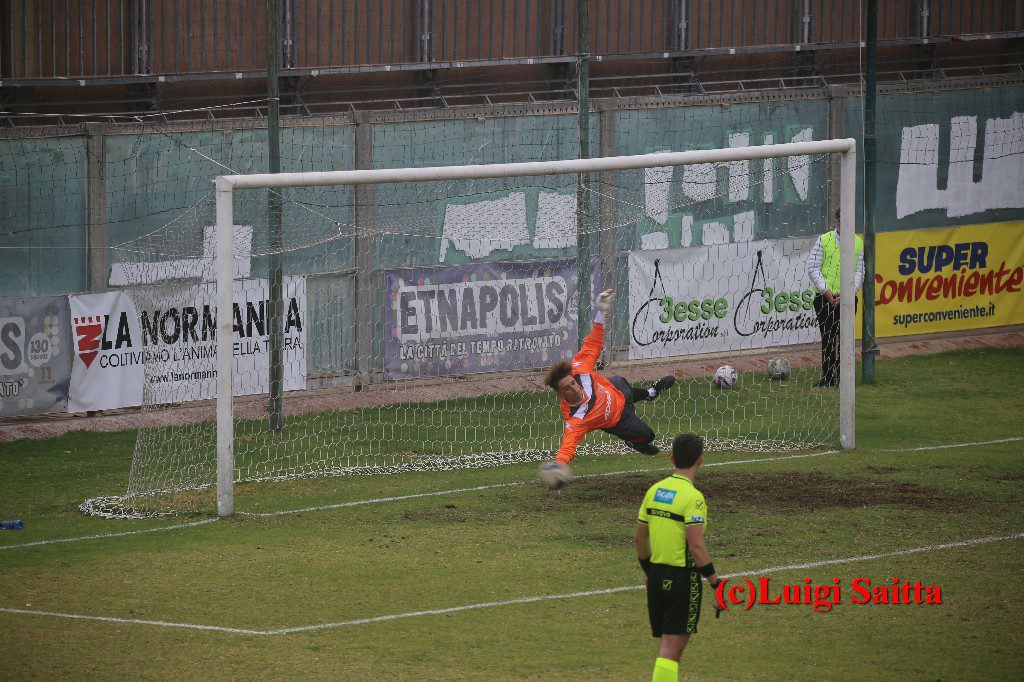 PATERNO’ CALCIO: VITTORIA CONTRO IL BOCALE, ORA IL MANDURIA – LE FOTO