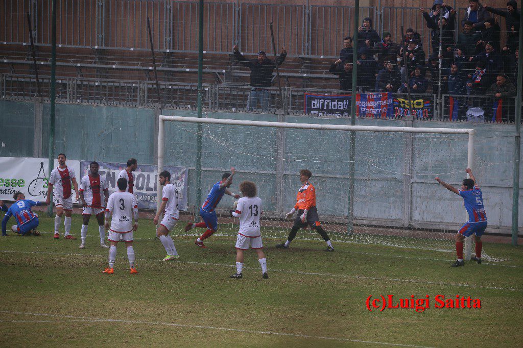 PATERNO’ CALCIO: VITTORIA CONTRO IL BOCALE, ORA IL MANDURIA – LE FOTO