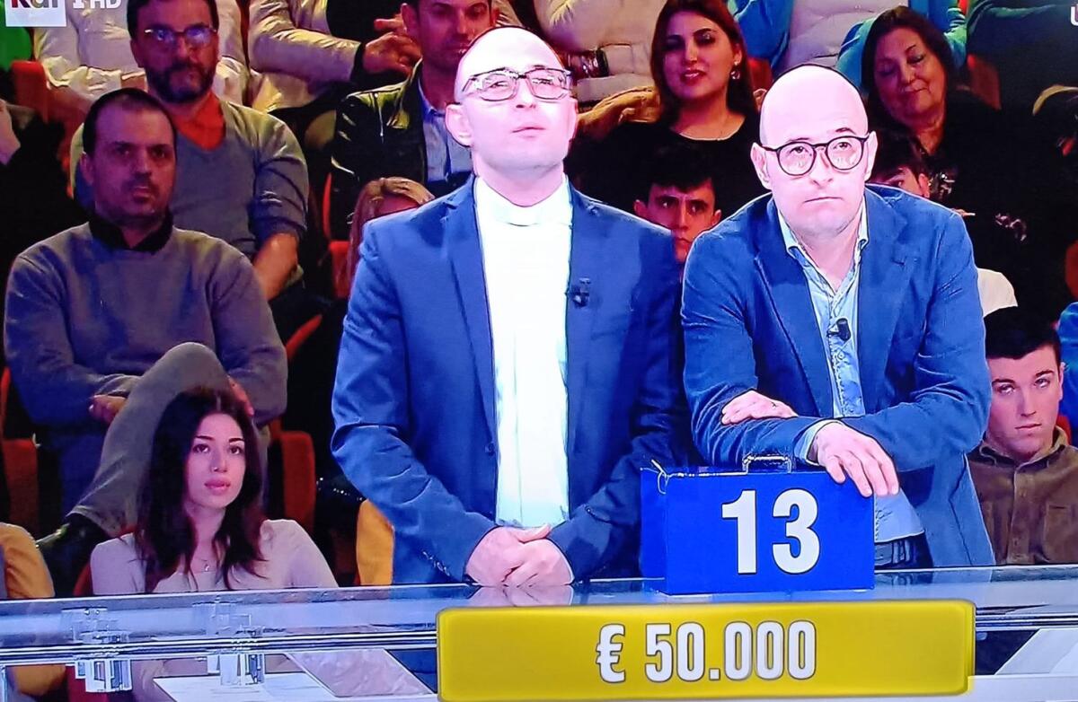 I GEMELLI NOVELLO DI RAMACCA E GRAMMICHELE VINCONO 50.000 EURO AD “AFFARI TUOI” - 