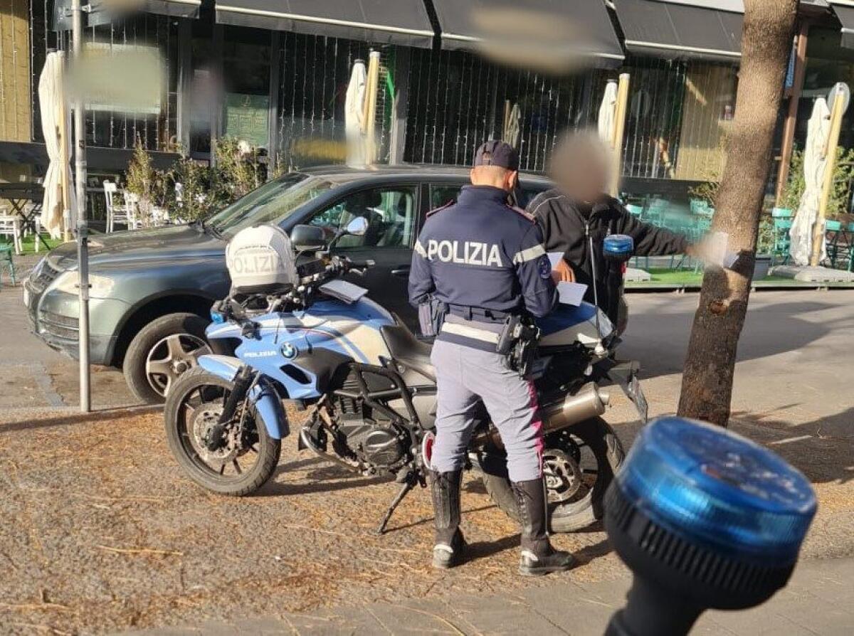 CATANIA, PARCHEGGIATORE ABUSIVO MINACCIA AUTOMOBILISTA: ARRESTATO PER TENTATA ESTORSIONE - 