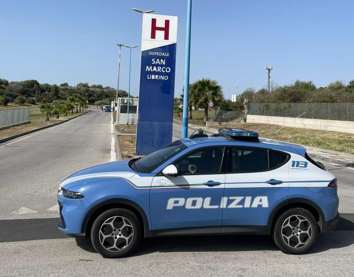 CATANIA. LITE TRA SORELLE FINISCE A COLPI DI MAZZA DA BASEBALL E COLTELLATE: UNA È IN OSPEDALE, L’ALTRA ARRESTATA - 