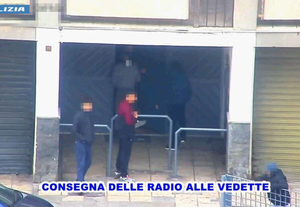 CATANIA. MAFIA, ARMI E DROGA: 30 ARRESTI DELLA POLIZIA NELL'OPERAZIONE "TERZO CAPITOLO" - 