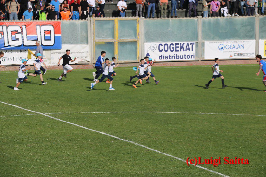 PATERNO’ CALCIO: IL SOGNO CONTINUA, CONQUISTATA LA FINALE DI COPPA