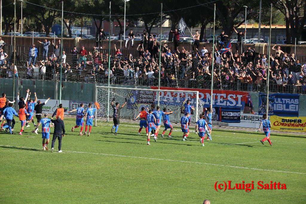 PATERNO’ CALCIO: IL SOGNO CONTINUA, CONQUISTATA LA FINALE DI COPPA
