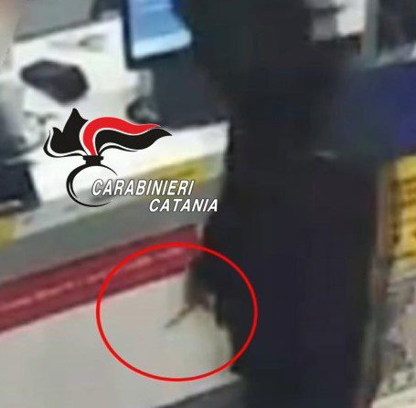 BELPASSO: ERA DIVENTATO L’INCUBO DEI COMMERCIANTI,  ARRESTATO DAI CARABINIERI UN RAPINATORE SERIALE