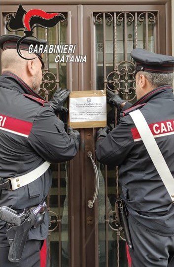 SANTA MARIA DI LICODIA. CHIUSA PER 7 GIORNI UNA SALA GIOCHI FREQUENTATA DA PREGIUDICATI