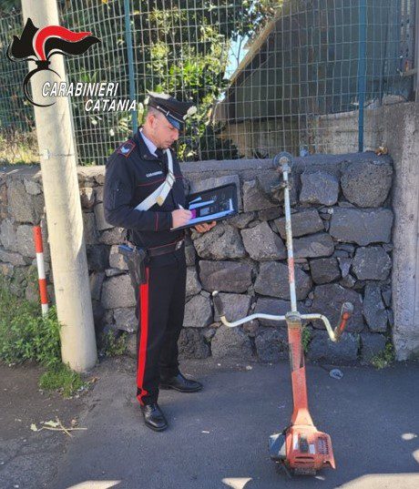 VIAGRANDE. TENTA FURTO IN UN CASOLARE, FERMATO MINORE E AFFIDATO AI GENITORI