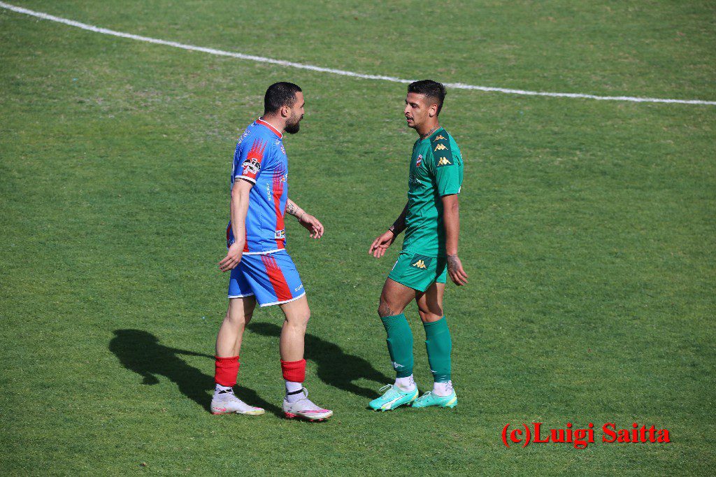 PATERNO’ CALCIO: IL SOGNO CONTINUA, CONQUISTATA LA FINALE DI COPPA