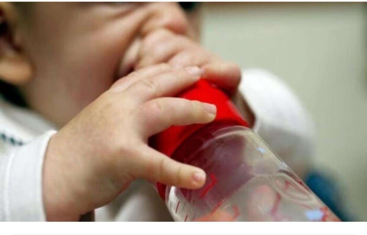 BARI. VINO NEL BIBERON PER ERRORE, BIMBO DI QUATTRO MESI IN RIANIMAZIONE PER COMA ETILICO - 