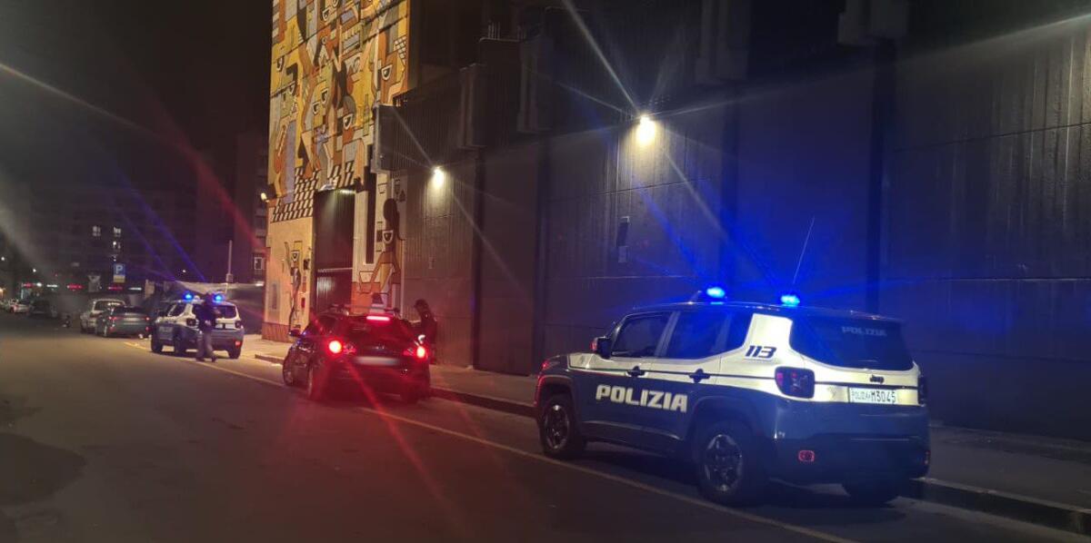 CATANIA: MULTATO CLIENTE PER INTRALCIO AL TRAFFICO E GUIDA SENZA PATENTE DURANTE CONTROLLI ANTI-PROSTITUZIONE - 