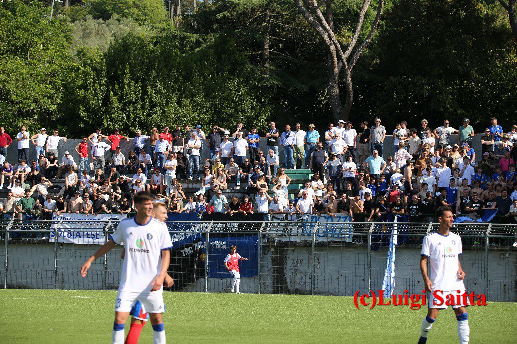 PATERNO’ CALCIO: LA FESTA CONTINUA, RIVIAMO LA FINALE TRA TIFOSI E FESTEGGIAMENTI