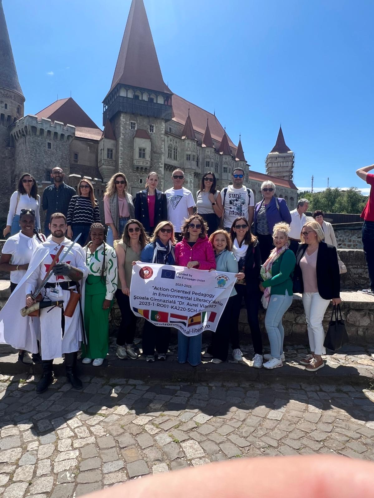 DALL'I.C. DON MILANI DI PATERNO' ALLA VERDE TRANSILVANIA.