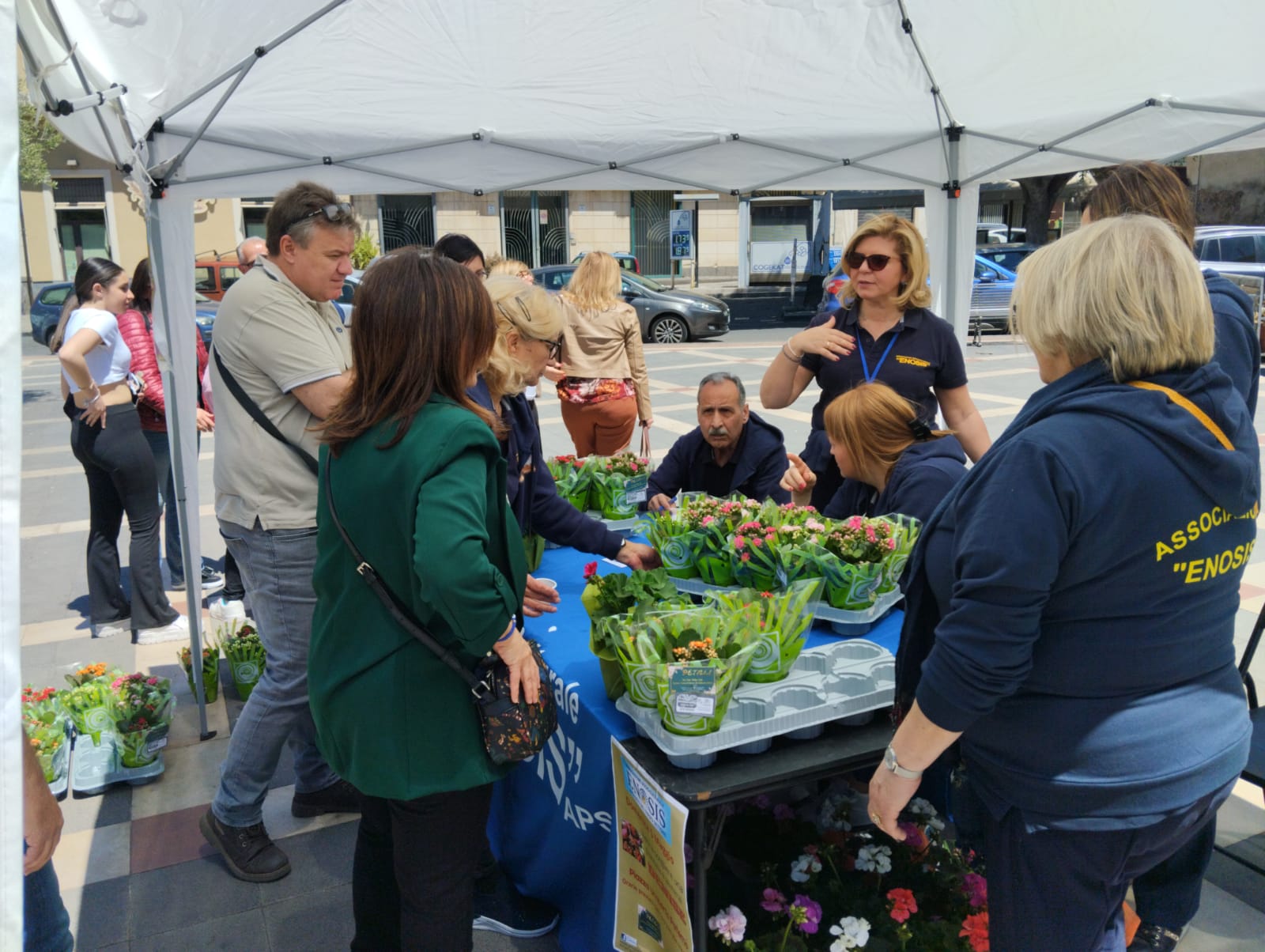 SUCCESSO PER L'INIZIATIVA "COLTIVIAMO SPERANZA PER DENISE" DI ENOSIS
