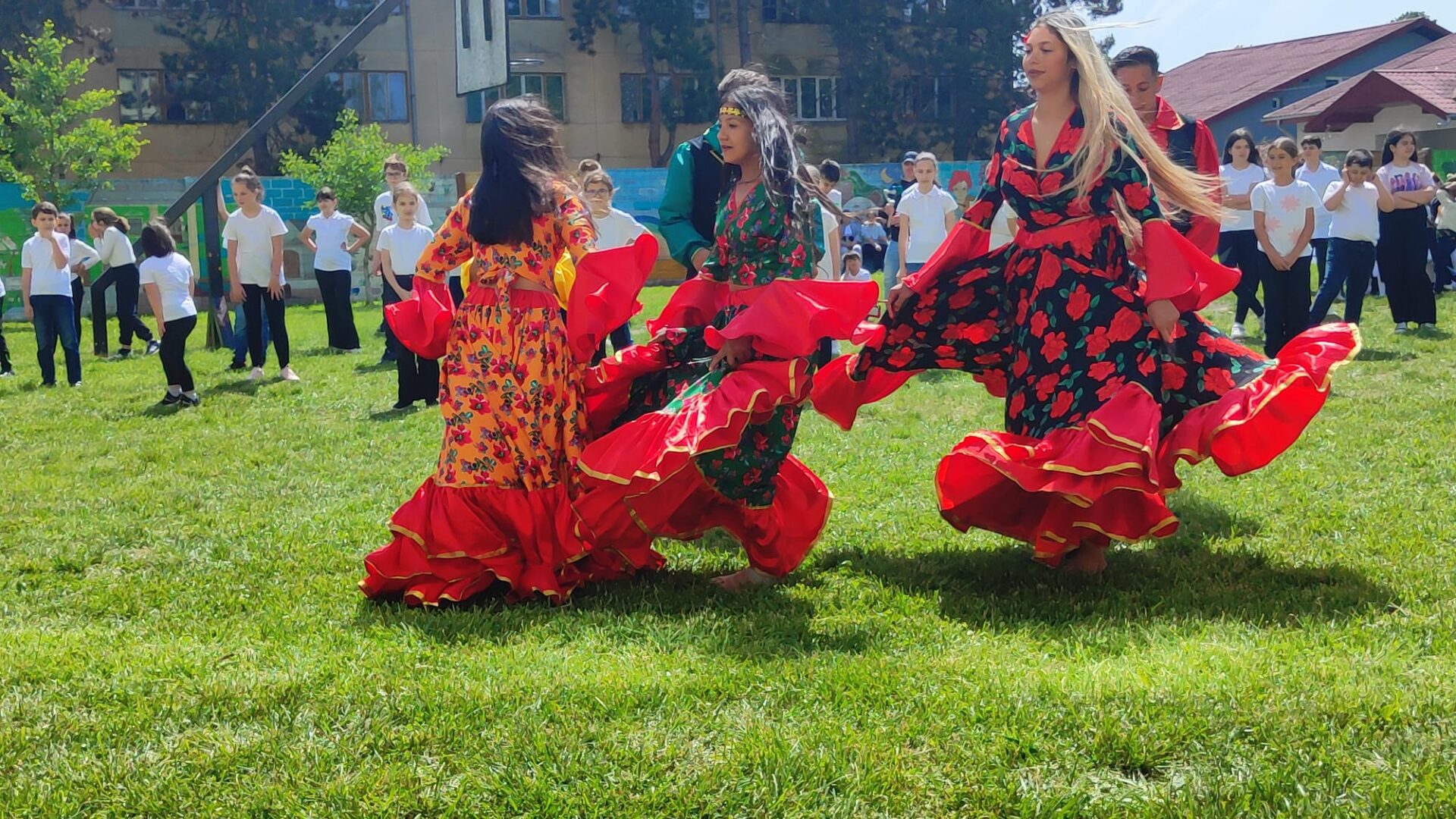 DALL'I.C. DON MILANI DI PATERNO' ALLA VERDE TRANSILVANIA.