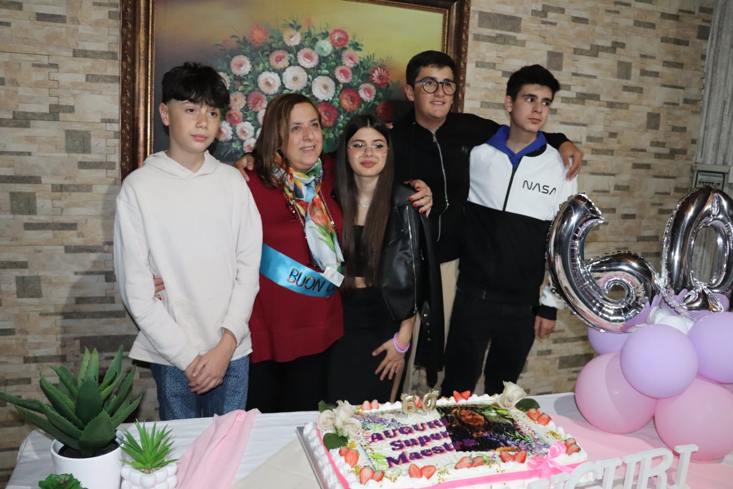 RAGALNA IN FESTA PER IL SESSANTESIMO COMPLEANNO DELLA MAESTRA GIUSEPPINA