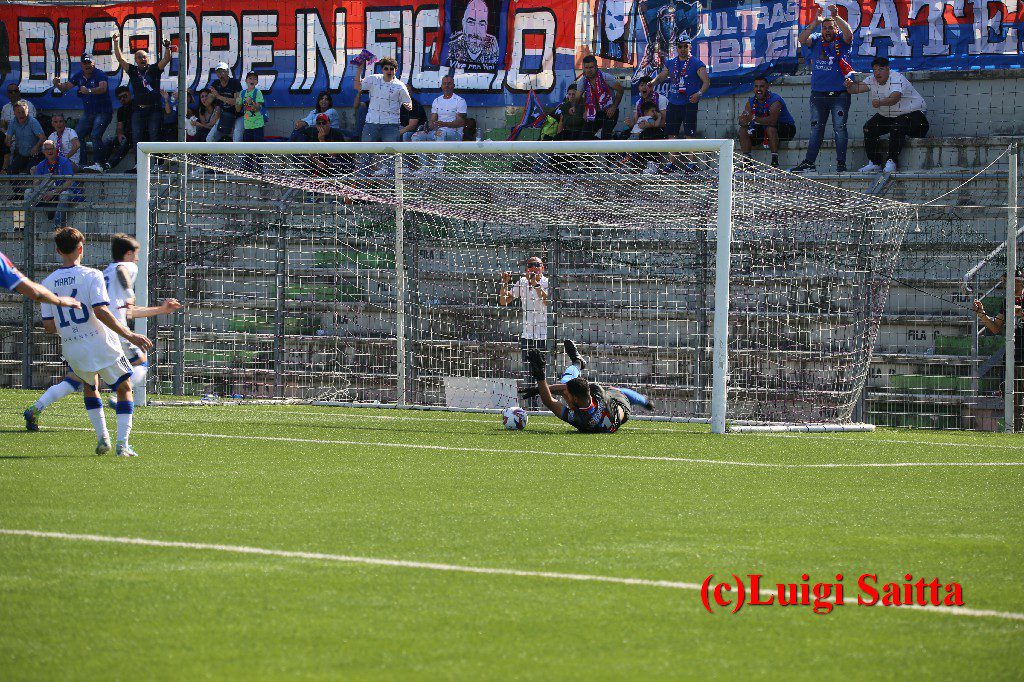 PATERNO’ CALCIO: RIVIVIAMO LA CAVALCATA FINALE CON LE FOTO DI LUIGI SAITTA