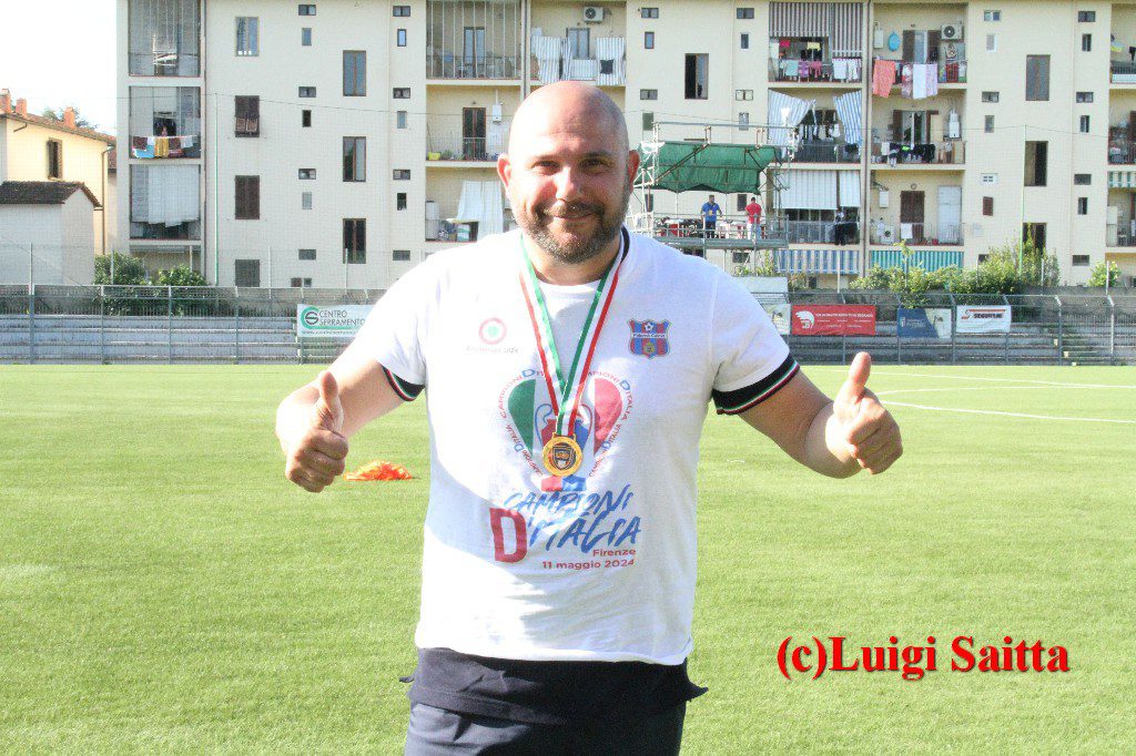 PATERNO’ CALCIO: LA FESTA CONTINUA, RIVIAMO LA FINALE TRA TIFOSI E FESTEGGIAMENTI