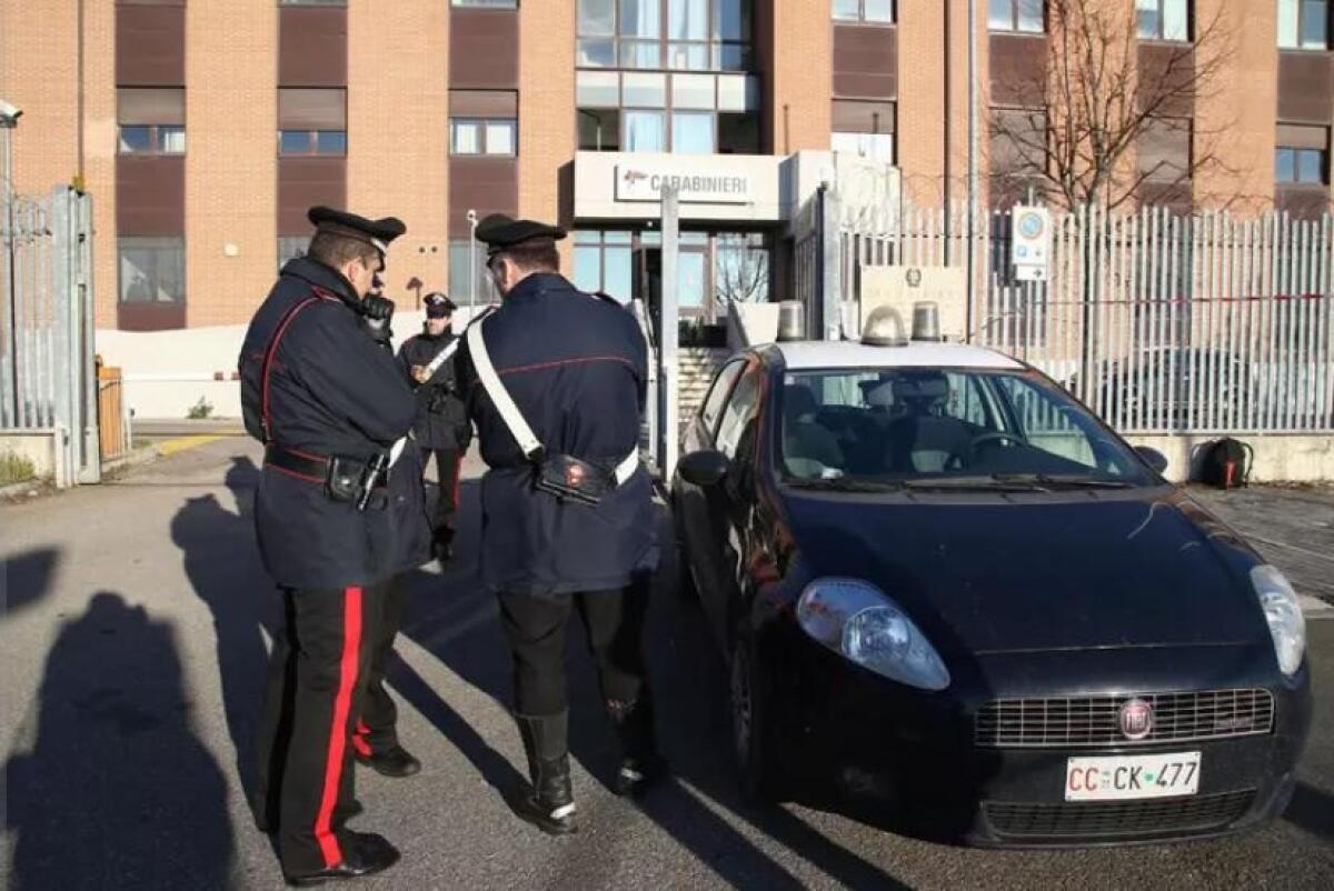 MODENA. VA IN CASERMA CON IL CADAVERE DELLA MOGLIE IN AUTO E SI COSTITUISCE: ARRESTATO PER OMICIDIO - 