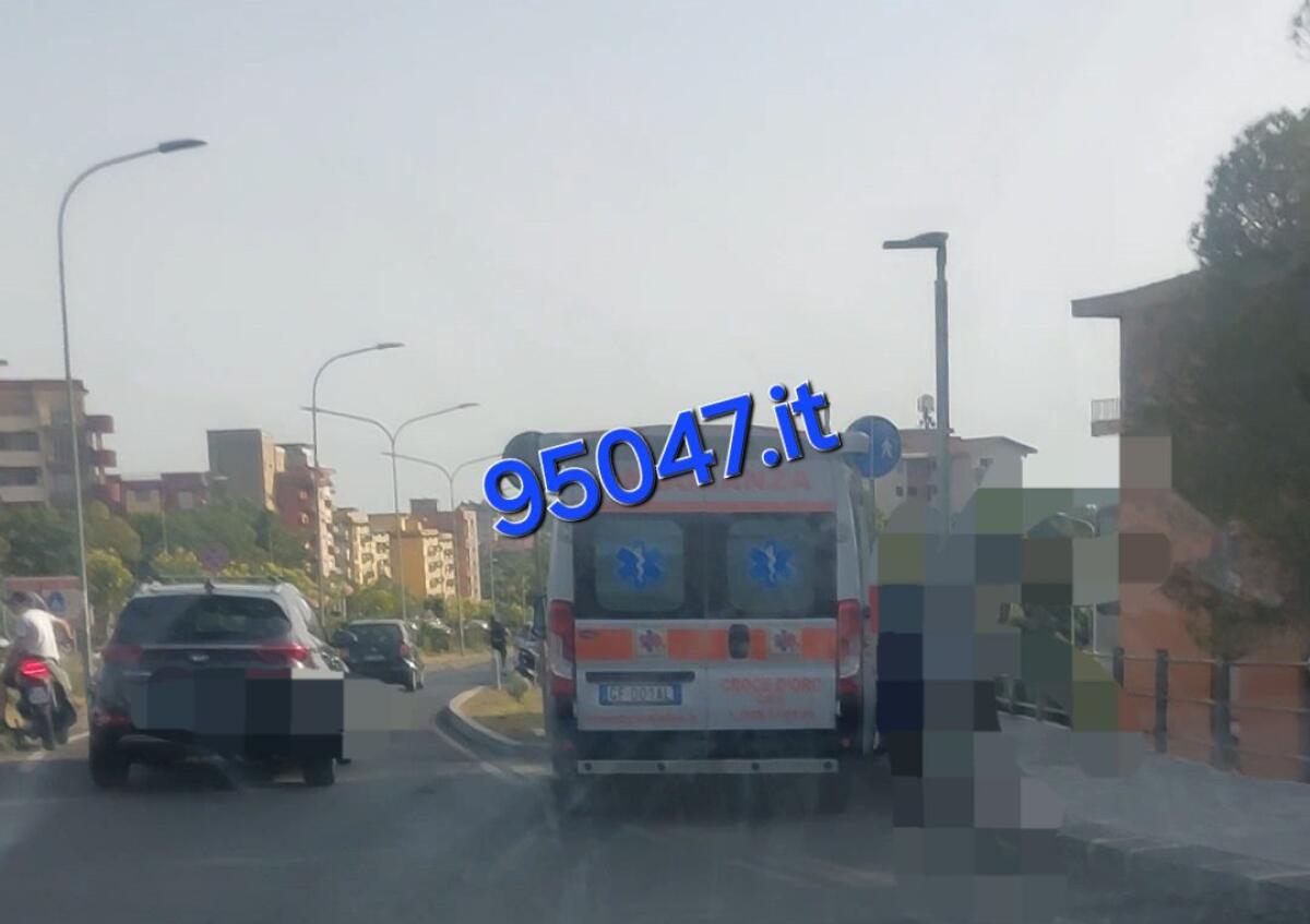 PATERNÒ. INCIDENTE AL CORSO DEL POPOLO,  UN FERITO - 