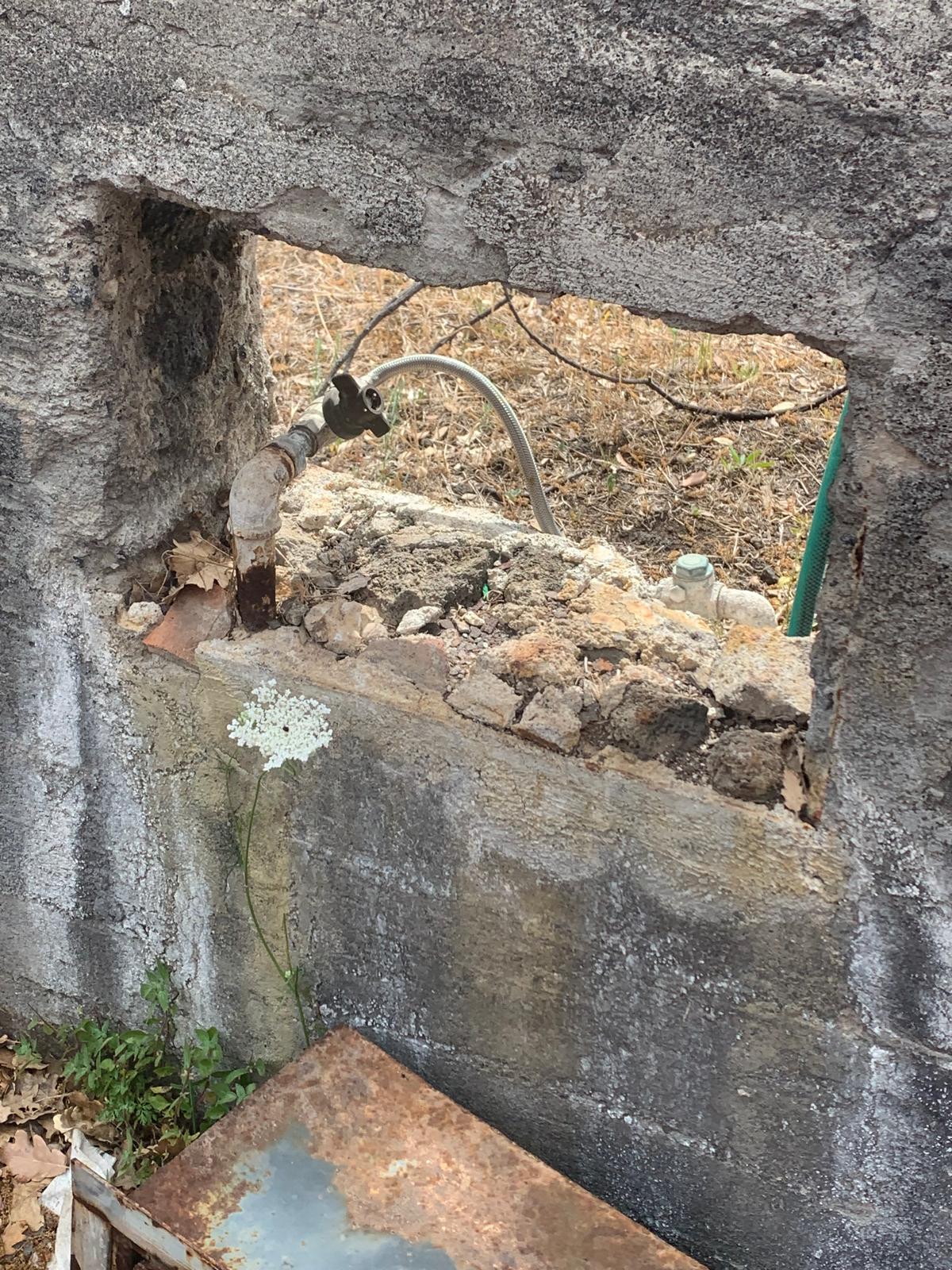 RAGALNA: SCOPERTI ALLACCI ABUSIVI ALLA RETE IDRICA, DENUNCIATI I FURBETTI