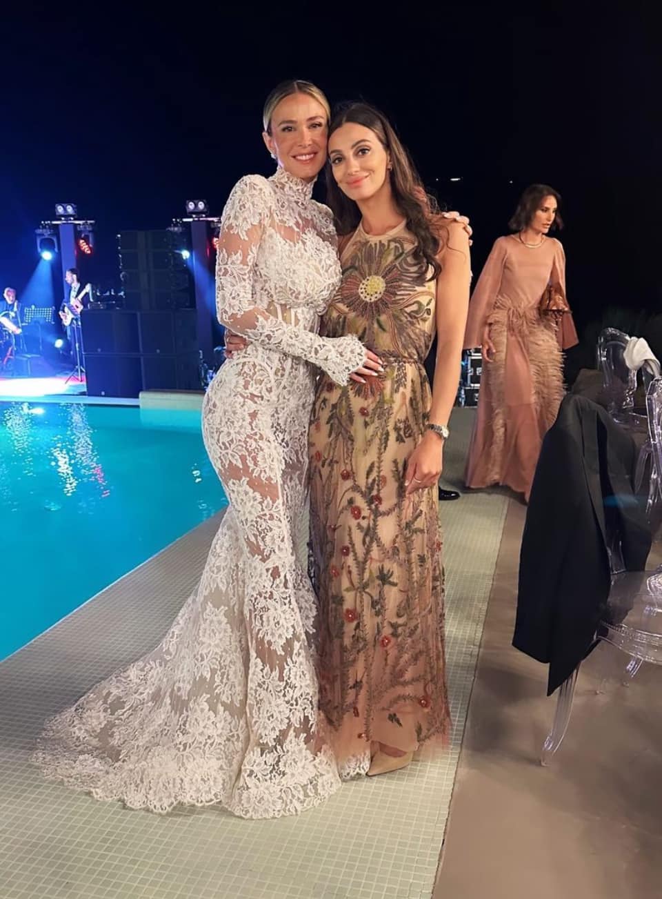 DILETTA LEOTTA E LORIS KARIUS SPOSI SULL'ISOLA DI VULCANO. LE FOTO