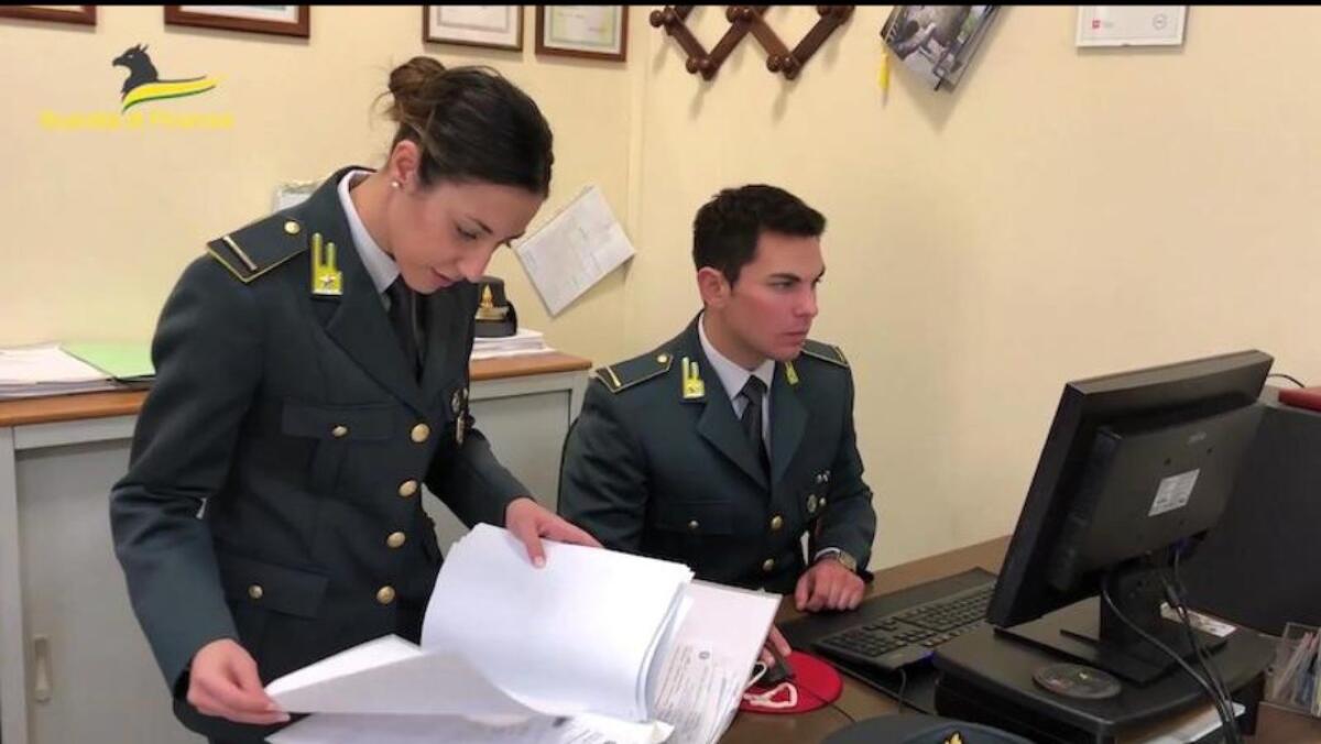 CATANIA. BANCAROTTA FRAUDOLENTA, SEQUESTRATA AZIENDA DI LAVORAZIONE DEL CAFFÈ E DENUNCIATE 5 PERSONE - 