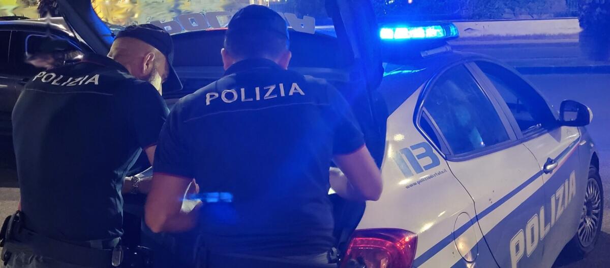 CONTROLLI IN UNA DISCOTECA DEL CATANESE, IRREGOLARITÀ - 