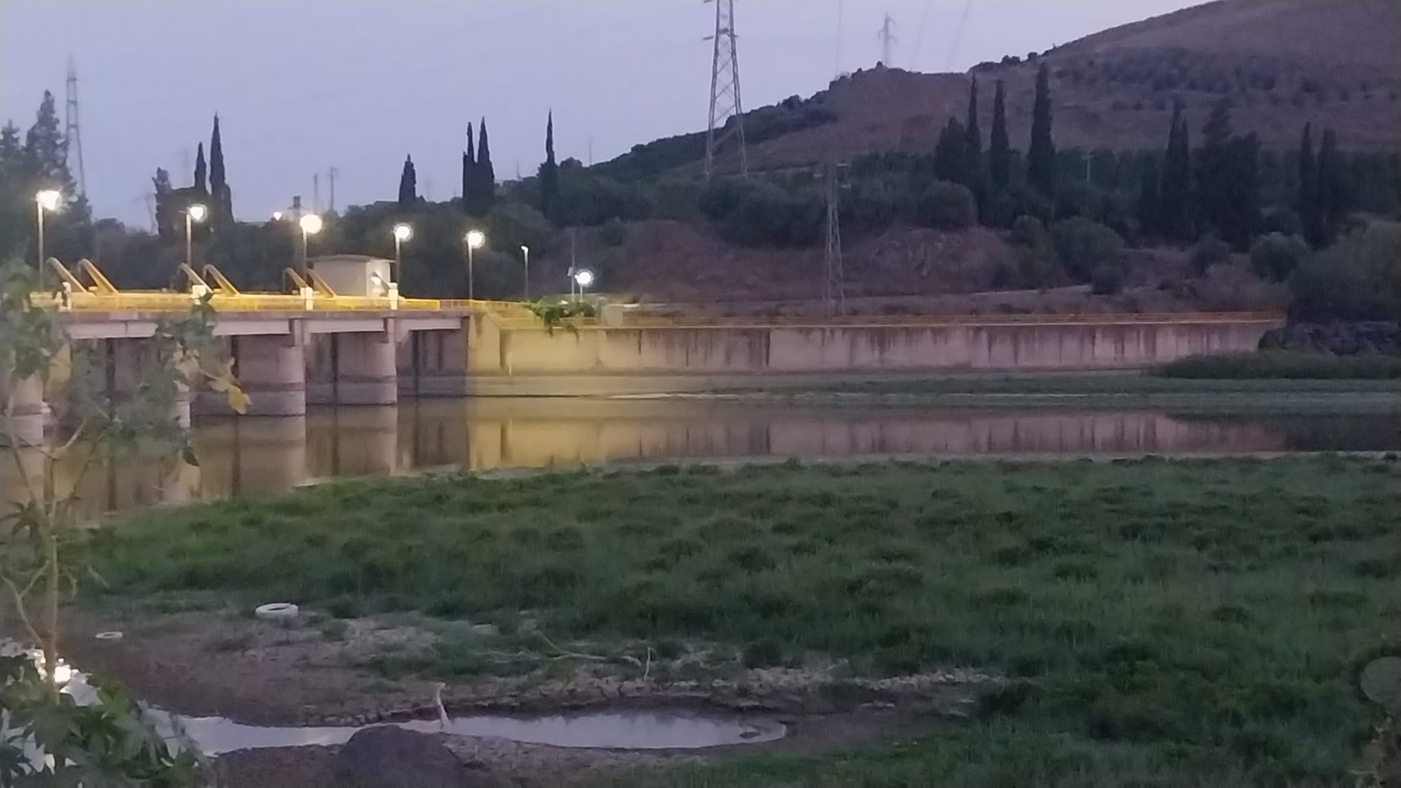 PONTE BARCA, IL CORPO FORESTALE INTERVIENE PER PREVENIRE I FURTI D’ACQUA DAL FIUME SIMETO