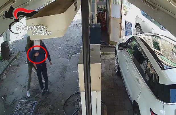 ARRESTATO 33ENNE PER NOVE RAPINE TRA PATERNÒ E SANTA MARIA DI LICODIA