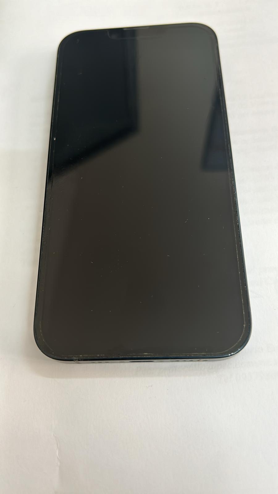 PATERNÒ. RITROVATO IPHONE ZONA MERCATO: CONSEGNATO ALLA POLIZIA MUNICIPALE