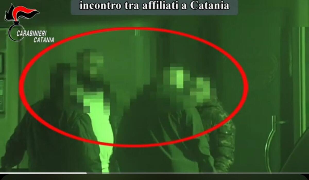 CATANIA. UN ALTRO DURO COLPO AI SANTAPAOLA-ERCOLANO: 13 ARRESTI. SVENTATO PURE UN OMICIDIO - 