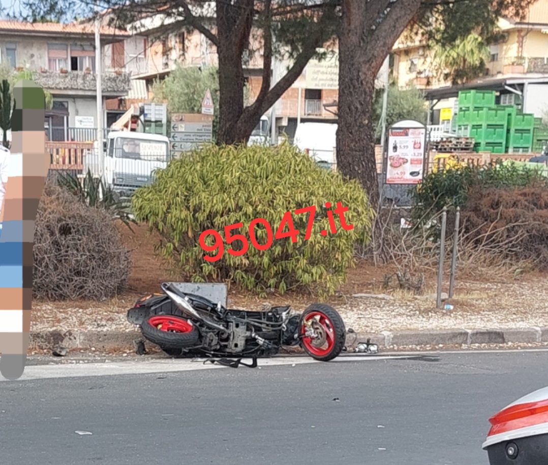 GRAVE INCIDENTE A SANTA MARIA DI LICODIA,  ELISOCCORSO SUL POSTO