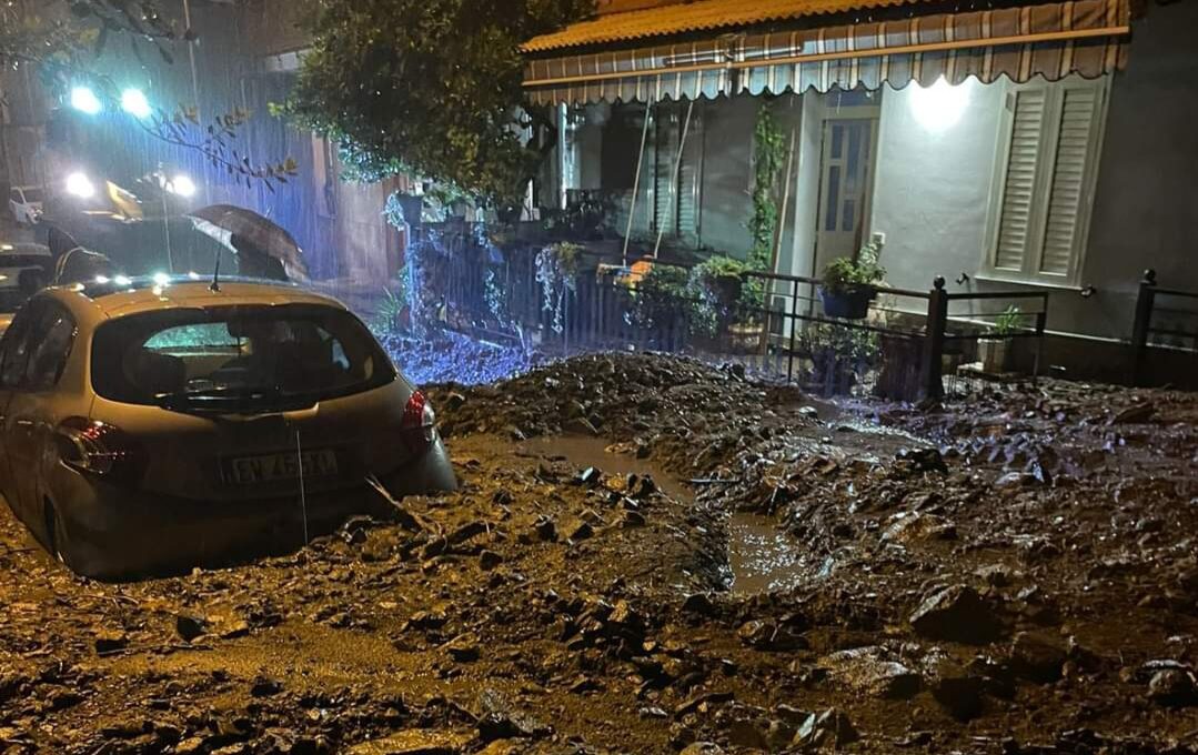 NOTTE DI PAURA PER IL MALTEMPO NEL MESSINESE: ALLAGAMENTI, FRANE STRADE BLOCCATE, CASE E HOTEL EVACUATI